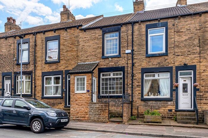 3 Bedroom Terraced House To Rent In Mottram Street, Barnsley, S71