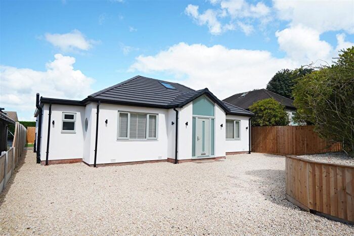 4 Bedroom Detached Bungalow For Sale In Fall Birch Road, Lostock, Bolton, BL6