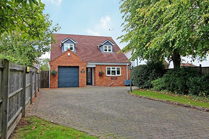 4 Bedroom Detached House For Sale In Lutterworth Road, Aylestone, LE2
