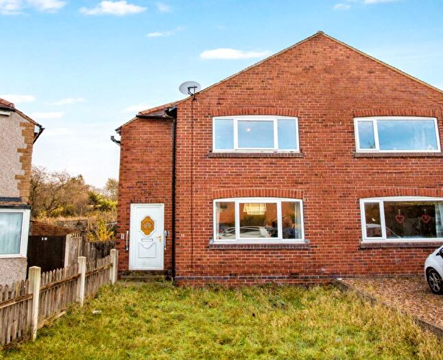 3 Bedroom Semi-Detached House For Sale In Newton Place, Thorpe Hesley, Rotherham, S61