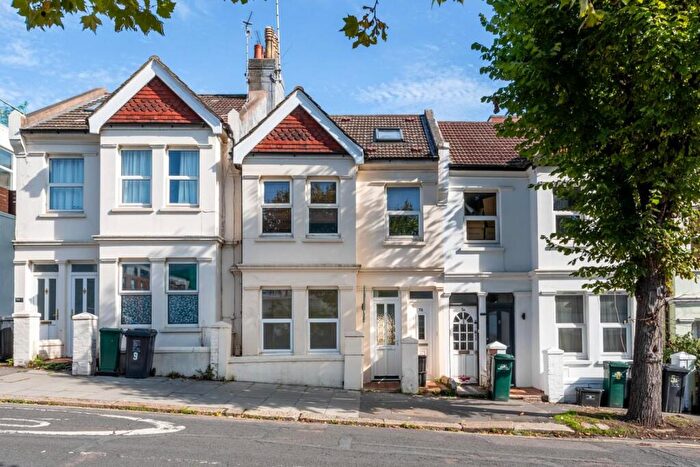 2 Bedroom Apartment To Rent In Fonthill Road, Hove, BN3