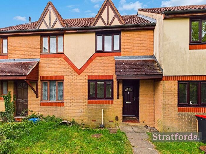 2 Bedroom Terraced House To Rent In Trentishoe Crescent, Furzton, MK4