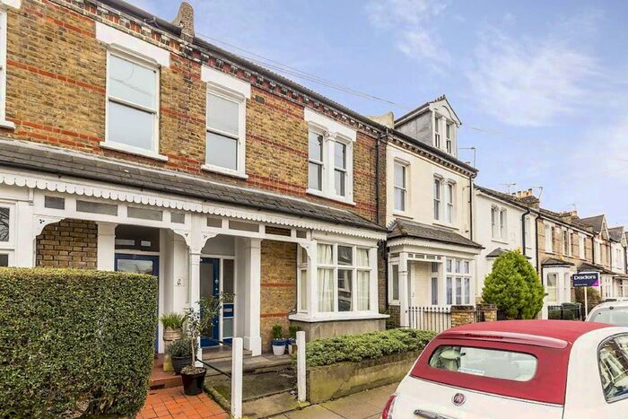 3 Bedroom Property To Rent In Northcote Road, St Margarets, Twickenham TW1