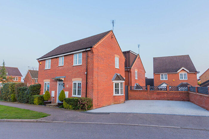 3 Bedroom Detached House To Rent In Ebbw Vale Road, Irthlingborough, NN9