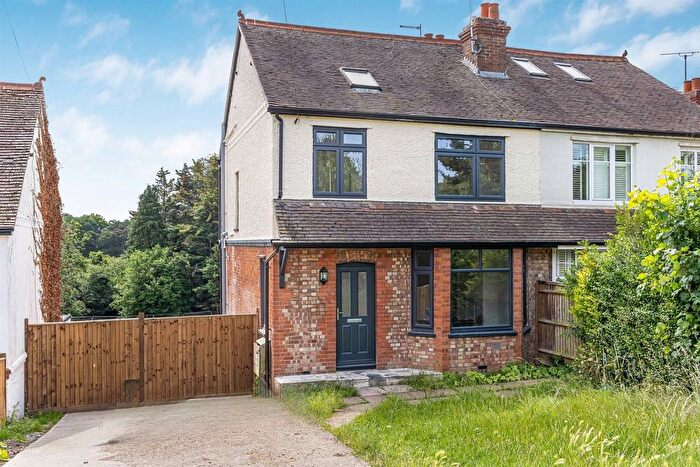 4 Bedroom Semi Detached House To Rent In Henley Road, Caversham, Reading, RG4