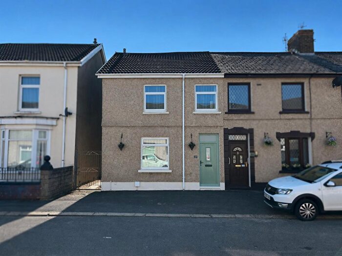 3 Bedroom Semi Detached House For Sale In Marged Street, Llanelli, SA15