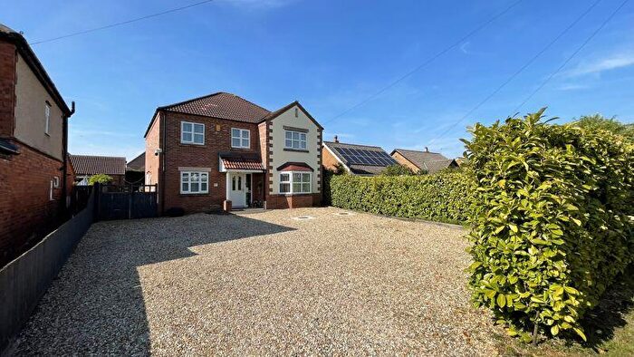 4 Bedroom Detached House For Sale In Lincoln Road, Dunholme, Lincoln, LN2