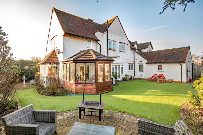 5 Bedroom Detached House For Sale In Great Bowden Road, Market Harborough, LE16