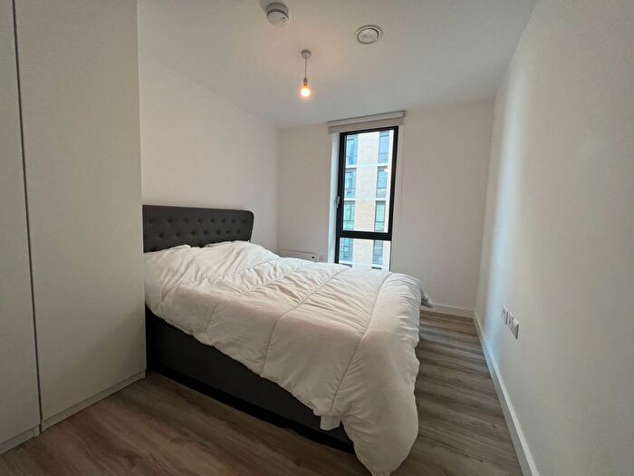 1 Bedroom Flat For Sale In Kimpton Road, Luton, LU2