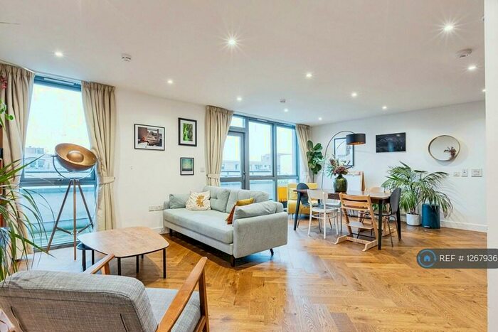 2 Bedroom Flat To Rent In Arlington Avenue, London, N1