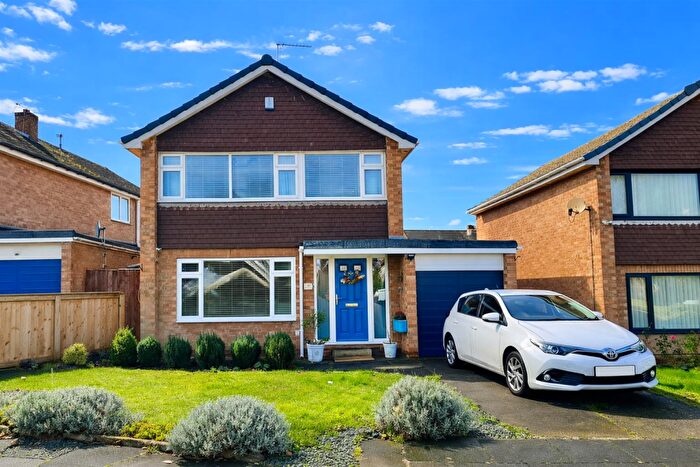 3 Bedroom Detached House For Sale In Edgecombe Drive, Darlington, DL3