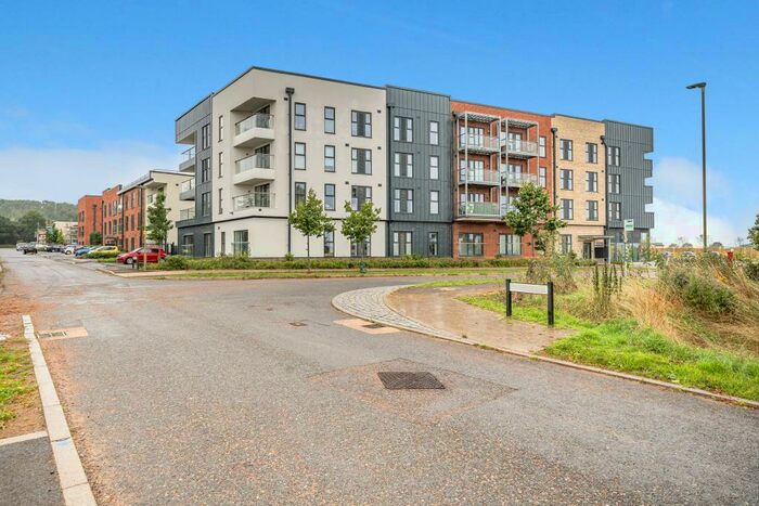 2 Bedroom Apartment To Rent In Anniversary Avenue West, Ambrosden, OX25