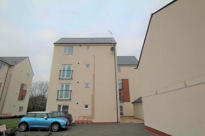 1 Bedroom Flat To Rent In Paper Mill Gardens, Portishead, Bristol BS20