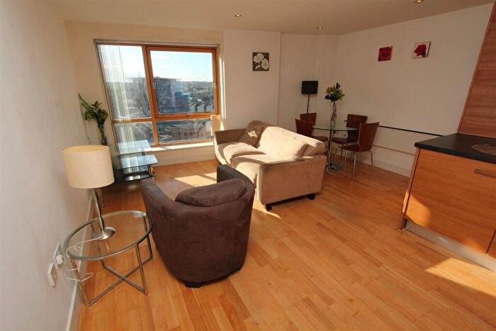 1 Bedroom Flat To Rent In Clarence House, Leeds Dock, LS10