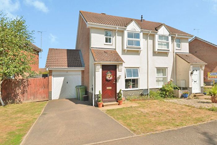 2 Bedroom Semi Detached House For Sale In Downs Close, Headcorn, Ashford, Kent, TN27