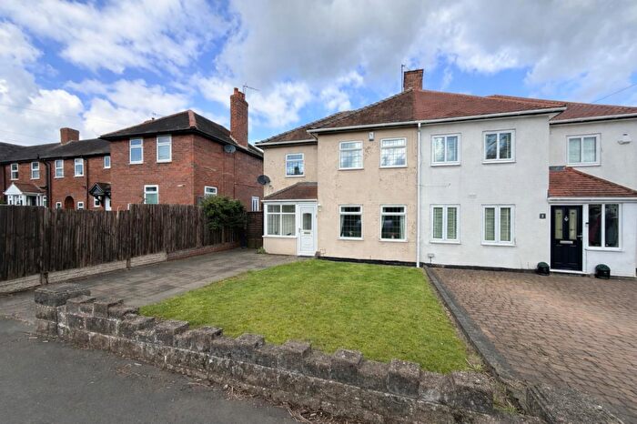 3 Bedroom Semi Detached House For Sale In Leonard Road, Stourbridge, DY8