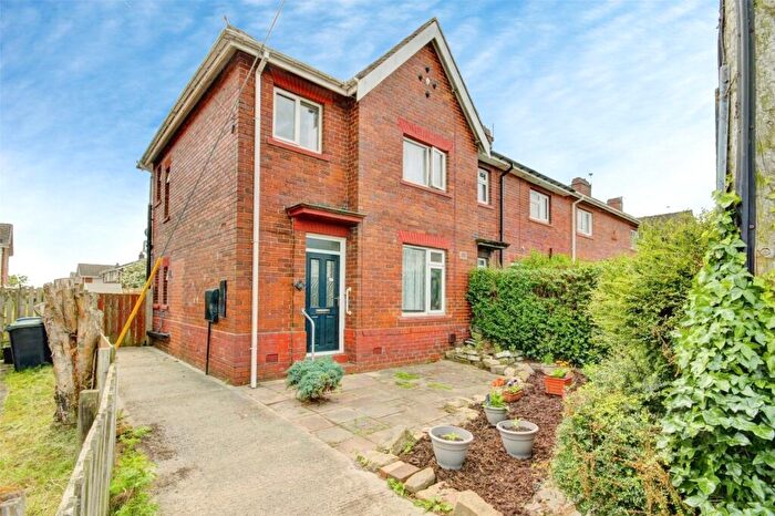 3 Bedroom End Of Terrace House For Sale In Briardale, Consett, County Durham, DH8