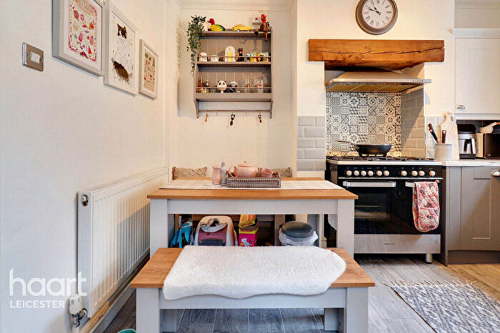 2 Bedroom Terraced House For Sale In High Street, Syston, LE7