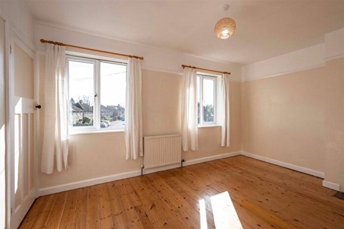 3 Bedroom Semi-Detached House For Sale In Oaklands, Chippenham, SN15