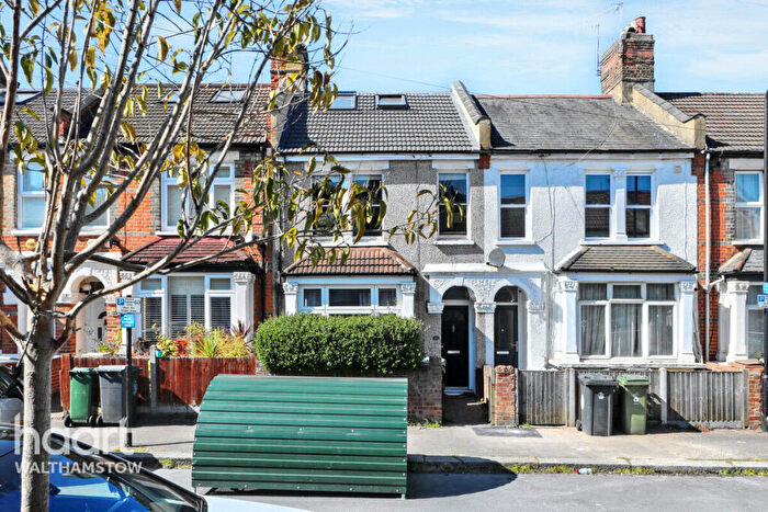 1 Bedroom Flat For Sale In Kingsley Road, Walthamstow, E17