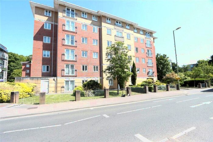 1 Bedroom Apartment To Rent In Farnborough Road, Farnborough, Hampshire, GU14