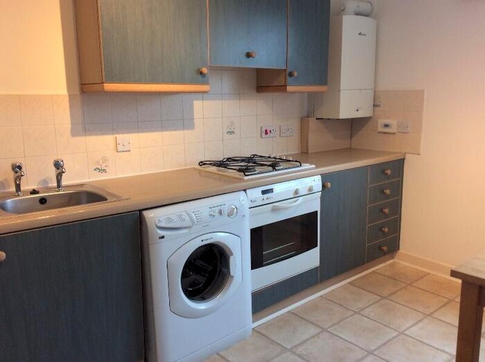 2 Bedroom Flat To Rent In Moray Park Terrace, Meadowbank, Edinburgh, EH7