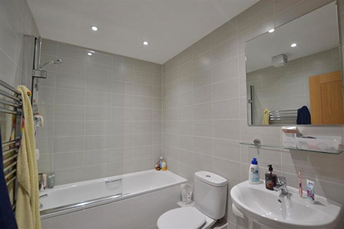 4 Bedroom Terraced House To Rent In Jubilee Drive, Church Crookham, GU52