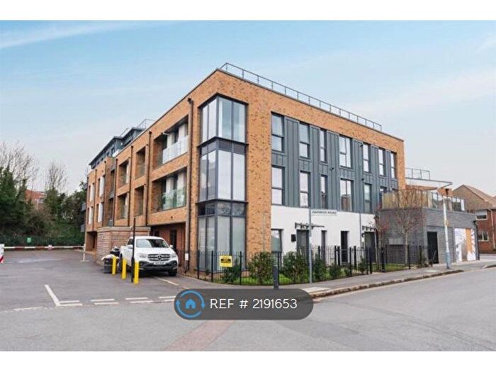 2 Bedroom Flat To Rent In Kitchener House, West Drayton, UB7