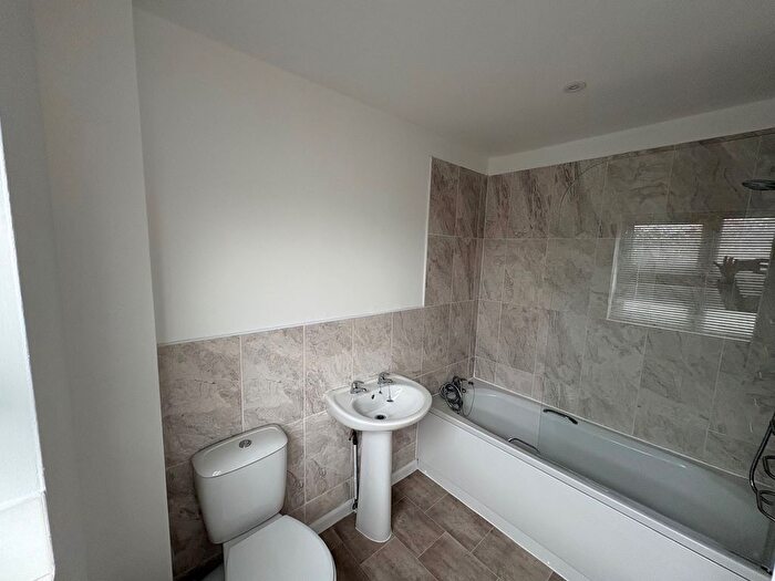 2 Bedroom Flat To Rent In Church Street, Peterborough, PE6