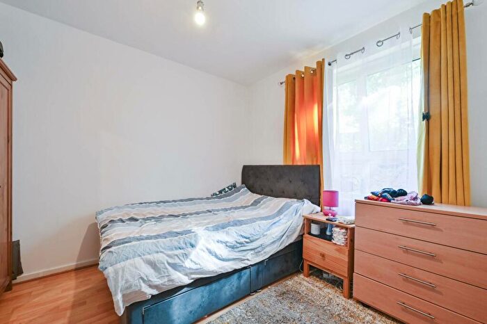 1 Bedroom Flat For Sale In Boundary Road, St John's Wood, London, NW8