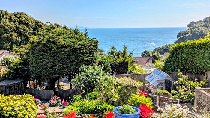 4 Bedroom Detached House For Sale In Torquay Road, Shaldon, TQ14