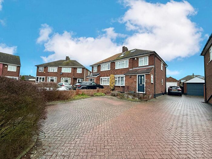 4 Bedroom Semi Detached House For Sale In Uplands, Sundon Park, Luton, Bedfordshire, LU3