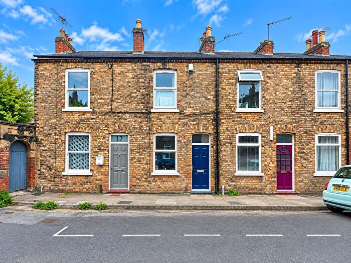 2 Bedroom Terraced House For Sale In Dudley Street, The Groves, YO31
