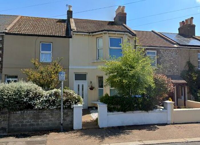 4 Bedroom Terraced House To Rent In Ham Road, Worthing, BN11