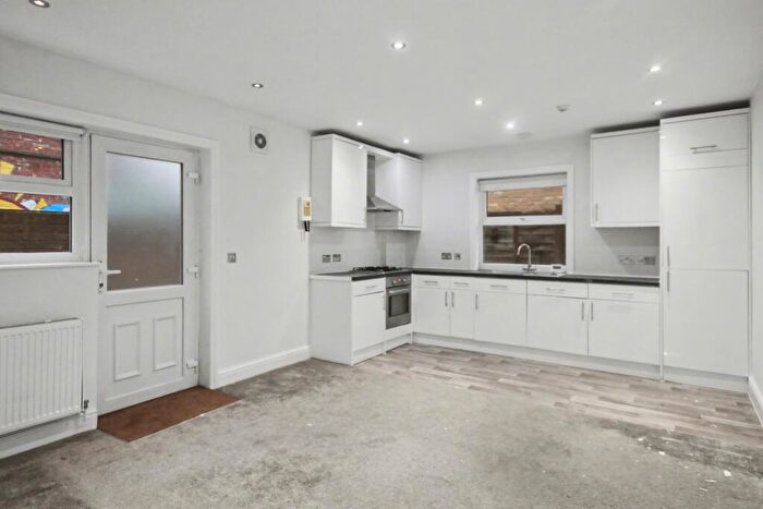 1 Bedroom Flat To Rent In Fortess Road, Tufnell Park, (), NW5