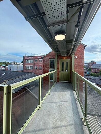 1 Bedroom Flat To Rent In Churchgate, Stockport, Cheshire, SK1