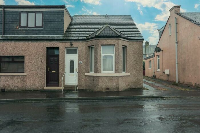 1 Bedroom Semi-Detached Bungalow For Sale In Randolph Street, Cowdenbeath, KY4