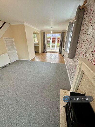 3 Bedroom End Of Terrace House To Rent In Owls Road, Verwood, BH31