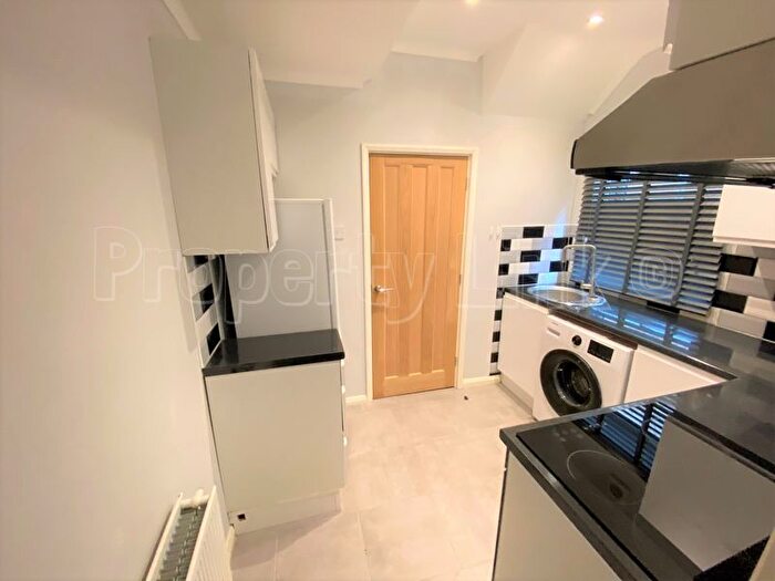 1 Bedroom Property To Rent In Coventry Road, Ilford, IG1