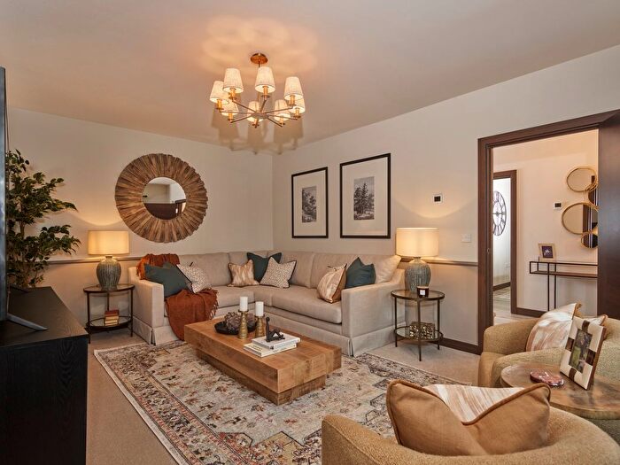5 Bedroom Detached House For Sale In Thornwood Park, Thornwood, Epping, CM16