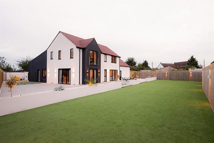 4 Bedroom Detached House To Rent In Moorhouse Lane, Hallen, Bristol, BS10