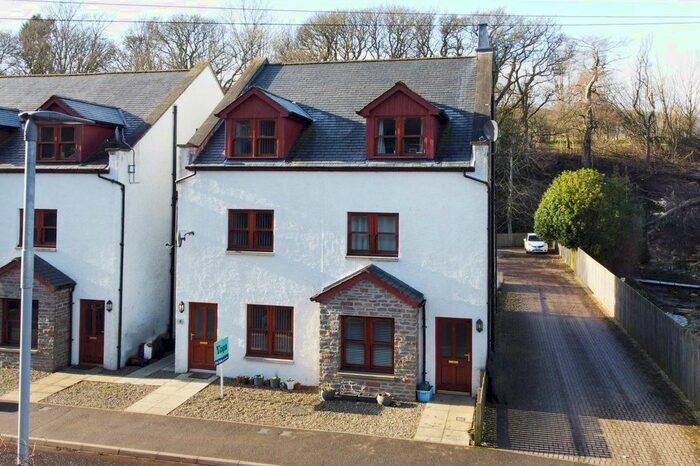 4 Bedroom Town House For Sale In Burnett Street, Auchenblae, Laurencekirk AB30