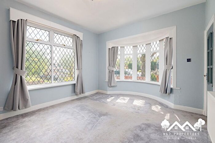 2 Bedroom Semi-Detached House For Sale In Haworth Avenue, Baxenden, Accrington, BB5