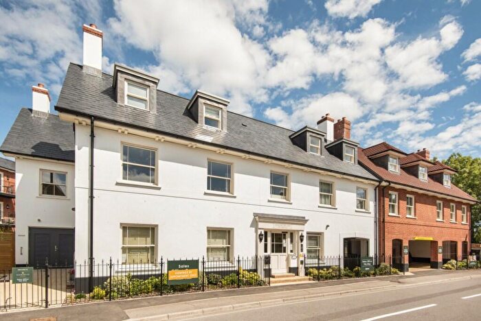 2 Bedroom Apartment For Sale In East Borough, Wimborne, Dorset, BH21