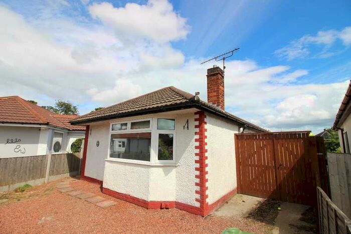 3 Bedroom Bungalow To Rent In Oakfield Avenue, Upton, Chester, CH2