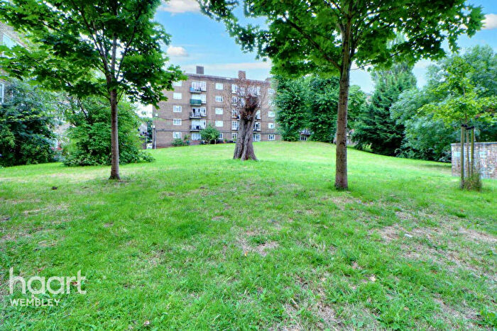 3 Bedroom Flat For Sale In Maida Vale, NW6