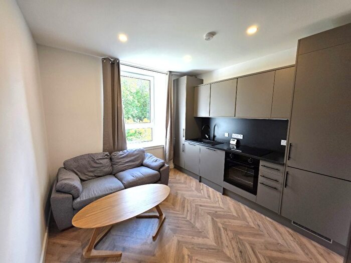 2 Bedroom Flat To Rent In Jamaica Street, Kittybrewster, Aberdeen, AB25