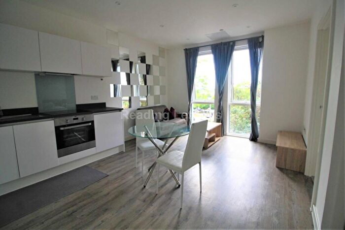 1 Bedroom Apartment To Rent In Kings Road, Reading, RG1