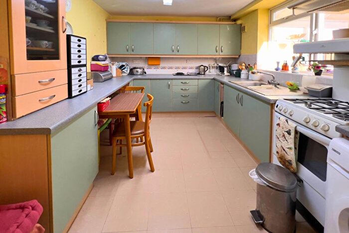 3 Bedroom Semi-detached House For Sale In Darby Green Lane, Camberley, GU17