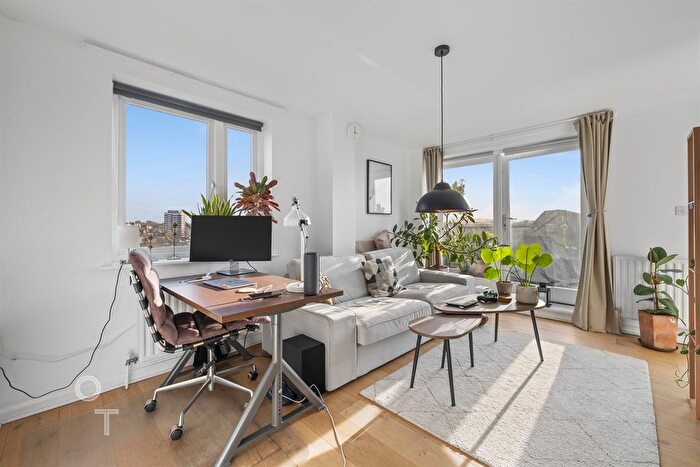 1 Bedroom Flat To Rent In Athlone Street, London, NW5